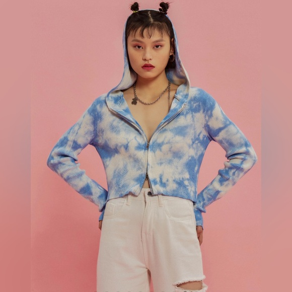 NWT Cider White Highwaist Straightleg Rip Jeans - Picture 4 of 5